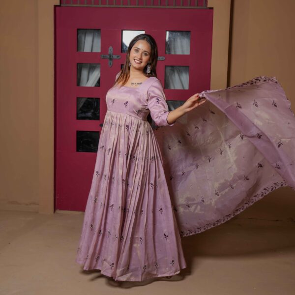 ✨ 𝐓𝐞𝐞𝐣 𝐋𝐮𝐱𝐞 – 𝐏𝐚𝐬𝐭𝐞𝐥 𝐋𝐢𝐥𝐚𝐜 𝐄𝐦𝐛𝐫𝐨𝐢𝐝𝐞𝐫𝐞𝐝 𝐀𝐧𝐚𝐫𝐤𝐚𝐥𝐢 𝐒𝐞𝐭 ✨