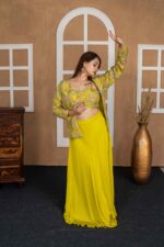 ✨ 𝐓𝐞𝐞𝐣 𝐋𝐮𝐱𝐞 – 𝐒𝐮𝐧𝐧𝐲 𝐘𝐞𝐥𝐥𝐨𝐰 𝐄𝐦𝐛𝐫𝐨𝐢𝐝𝐞𝐫𝐞𝐝 𝐉𝐚𝐜𝐤𝐞𝐭 & 𝐂𝐫𝐨𝐩 𝐓𝐨𝐩 𝐋𝐞𝐡𝐞𝐧𝐠𝐚 𝐒𝐞𝐭 ✨