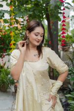 ✨ 𝐓𝐞𝐞𝐣 𝐋𝐮𝐱𝐞 – 𝐂𝐫𝐞𝐚𝐦 𝐁𝐞𝐚𝐝𝐞𝐝 𝐒𝐡𝐚𝐫𝐚𝐫𝐚 𝐒𝐞𝐭 ✨ - Image 4