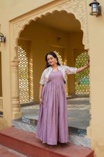 ✨ 𝐓𝐞𝐞𝐣 𝐋𝐮𝐱𝐞 – 𝐋𝐢𝐥𝐚𝐜 𝐅𝐥𝐨𝐰𝐲 𝐌𝐚𝐱𝐢 𝐆𝐨𝐰𝐧 𝐰𝐢𝐭𝐡 𝐄𝐦𝐛𝐫𝐨𝐢𝐝𝐞𝐫𝐞𝐝 𝐉𝐚𝐜𝐤𝐞𝐭 ✨ - Image 4