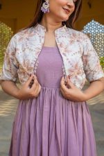 ✨ 𝐓𝐞𝐞𝐣 𝐋𝐮𝐱𝐞 – 𝐋𝐢𝐥𝐚𝐜 𝐅𝐥𝐨𝐰𝐲 𝐌𝐚𝐱𝐢 𝐆𝐨𝐰𝐧 𝐰𝐢𝐭𝐡 𝐄𝐦𝐛𝐫𝐨𝐢𝐝𝐞𝐫𝐞𝐝 𝐉𝐚𝐜𝐤𝐞𝐭 ✨ - Image 7