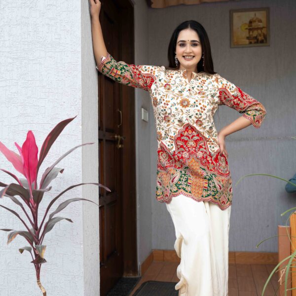 𝐇𝐚𝐧𝐝 𝐄𝐦𝐛𝐫𝐨𝐢𝐝𝐞𝐫𝐞𝐝 𝐄𝐭𝐡𝐧𝐢𝐜 𝐊𝐮𝐫𝐭𝐚 𝐒𝐞𝐭 – 𝐏𝐫𝐞𝐦𝐢𝐮𝐦 𝐅𝐞𝐬𝐭𝐢𝐯𝐞 𝐄𝐝𝐢𝐭